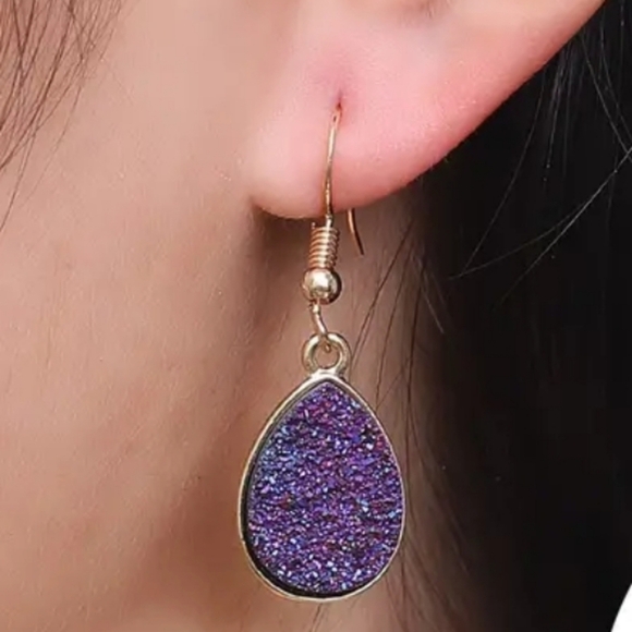 New Simulated Druzy Crystal Cluster Water Drop Earrings - Picture 2 of 3